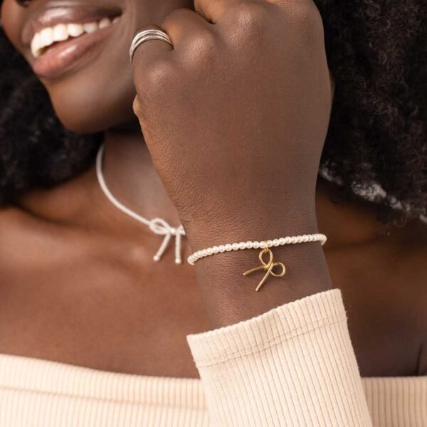 Pearls & Bow Bracelet